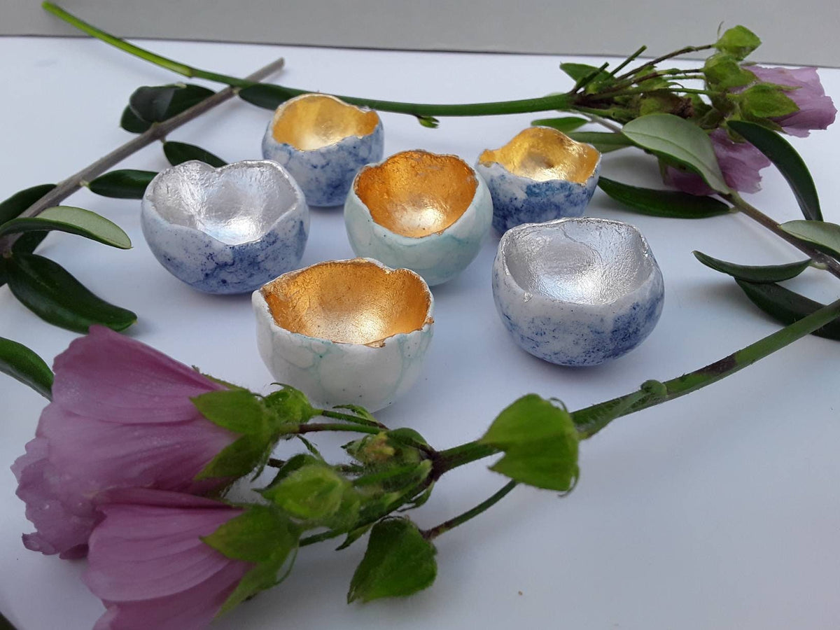 Sea Bubble Earring Dish: Turquoise Blue with Gold Finish