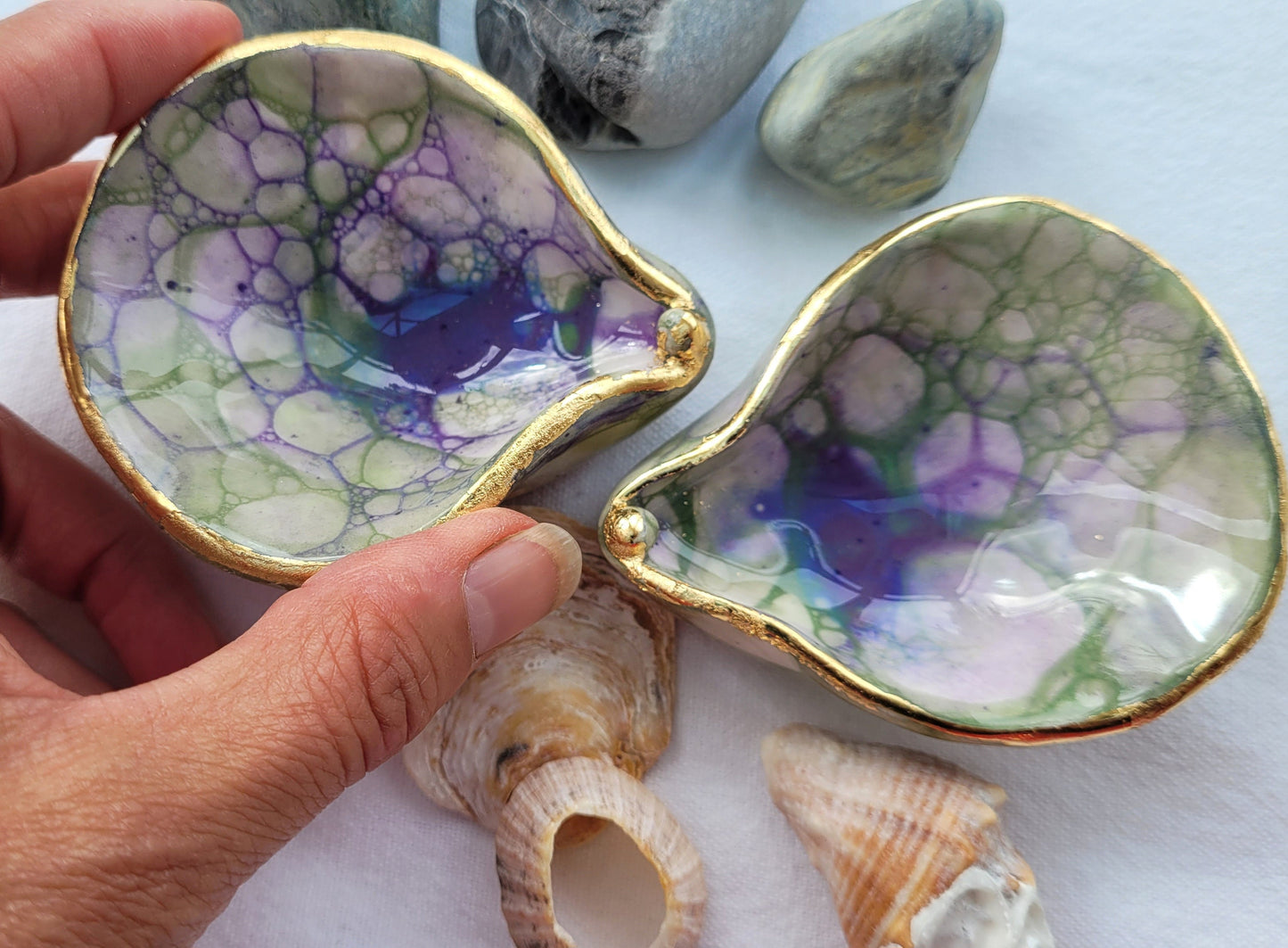 Bubble Glaze Porcelain Ring Dish: Green Purple with Gold Gilding