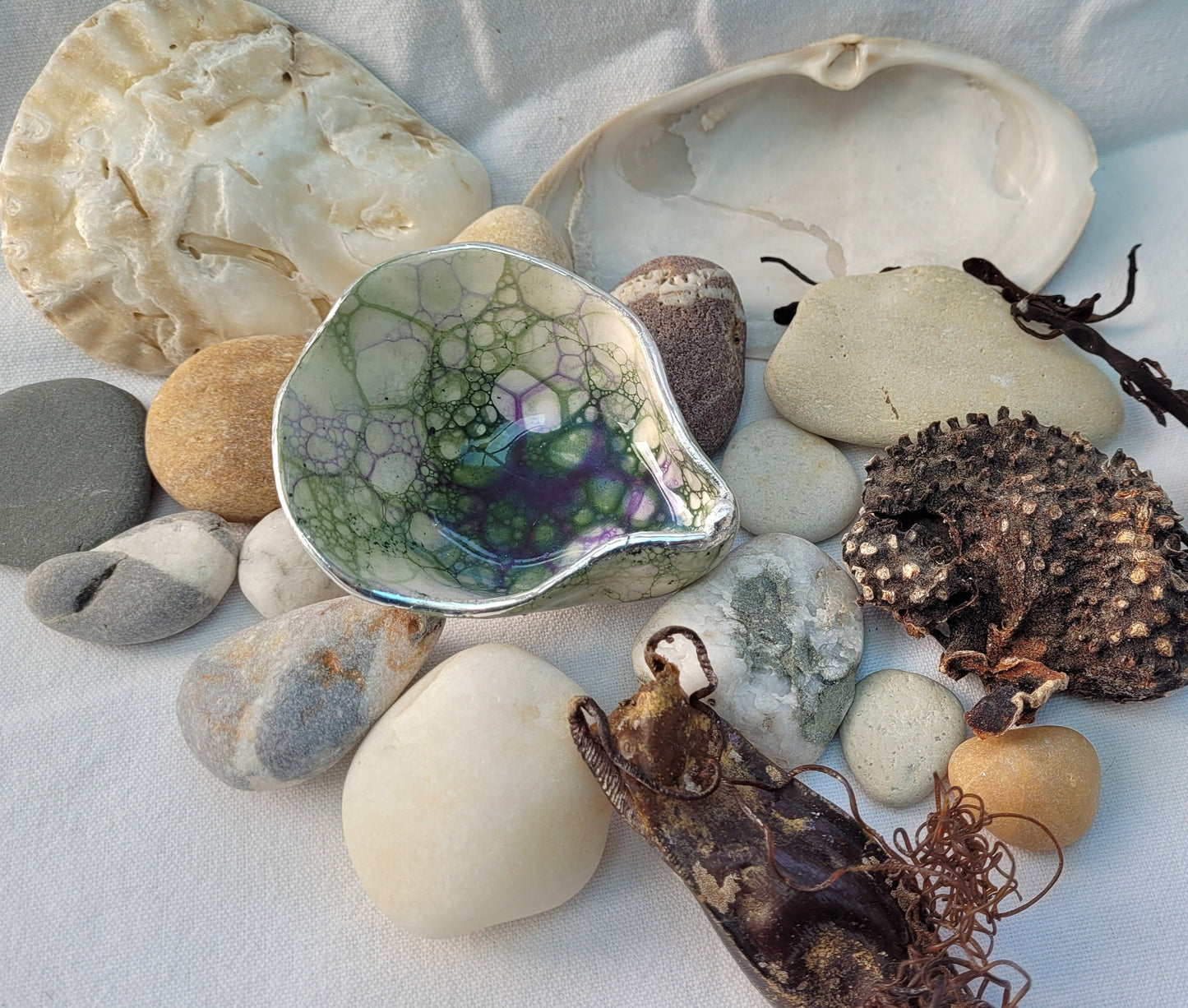 Bubble Glaze Porcelain Ring Dish: Green Purple with Gold Gilding