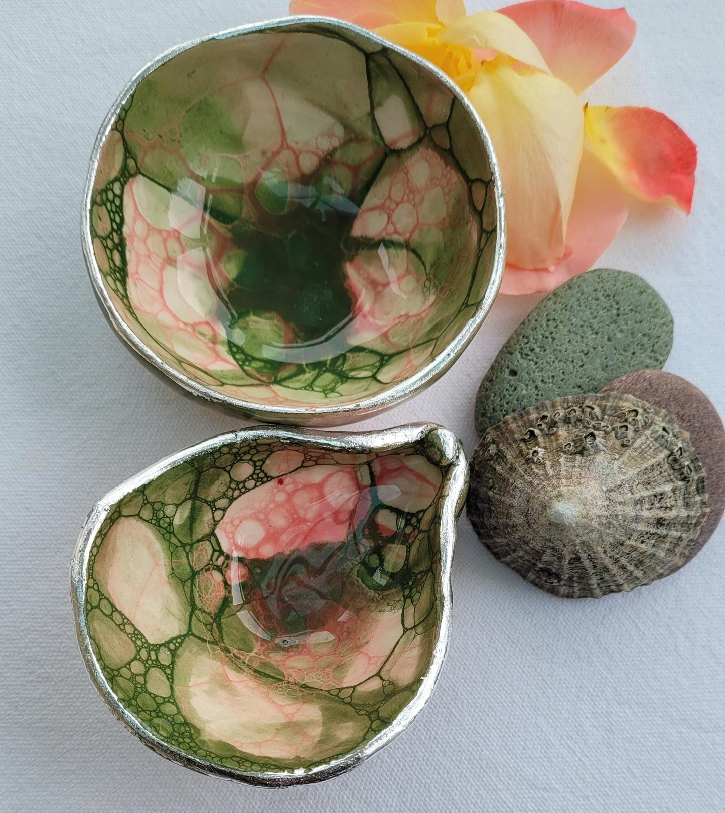 Bubble Glaze Porcelain Ring Dish: Green and pink with gold or silver gilded edge