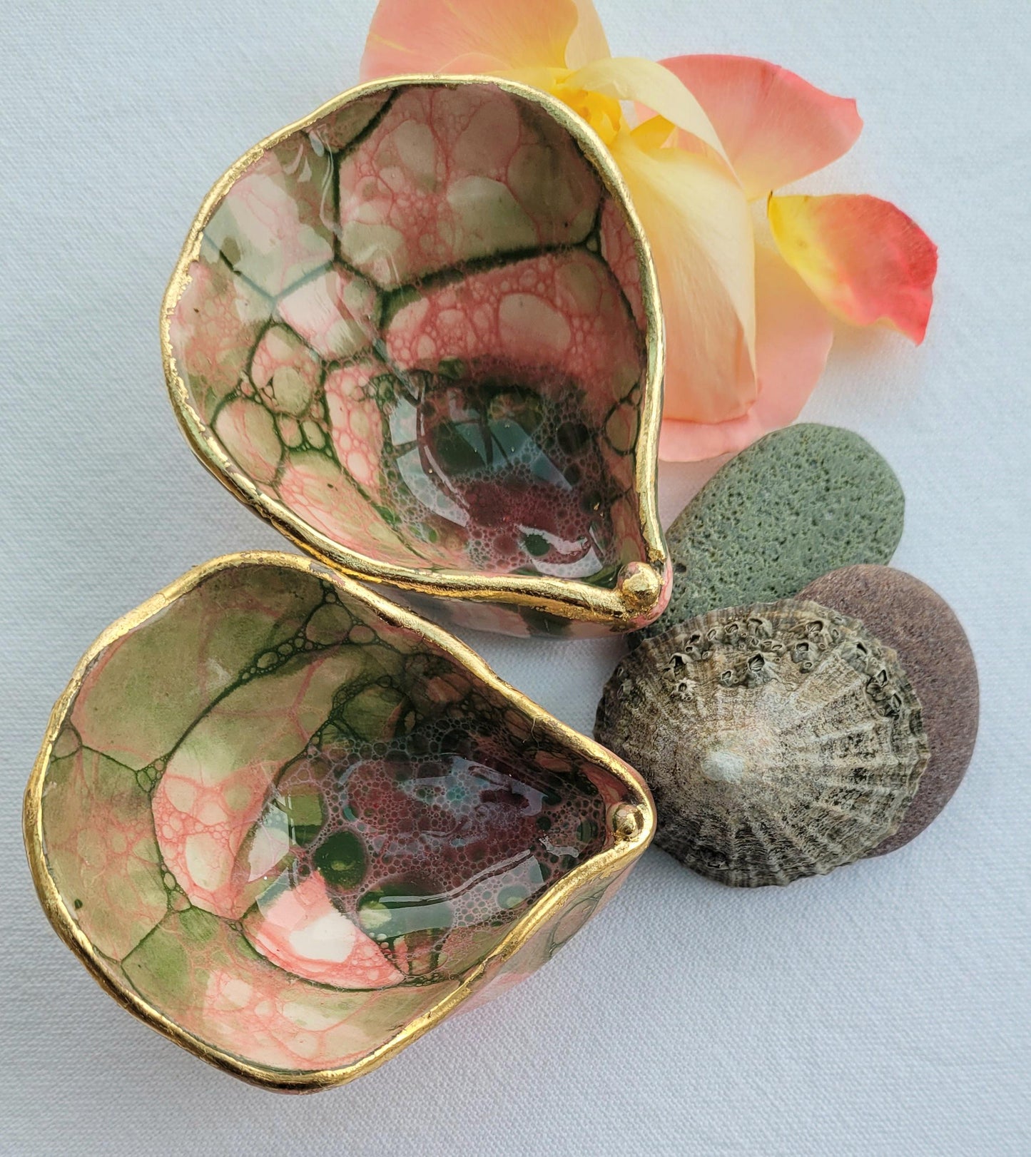 Bubble Glaze Porcelain Ring Dish: Green and pink with gold or silver gilded edge